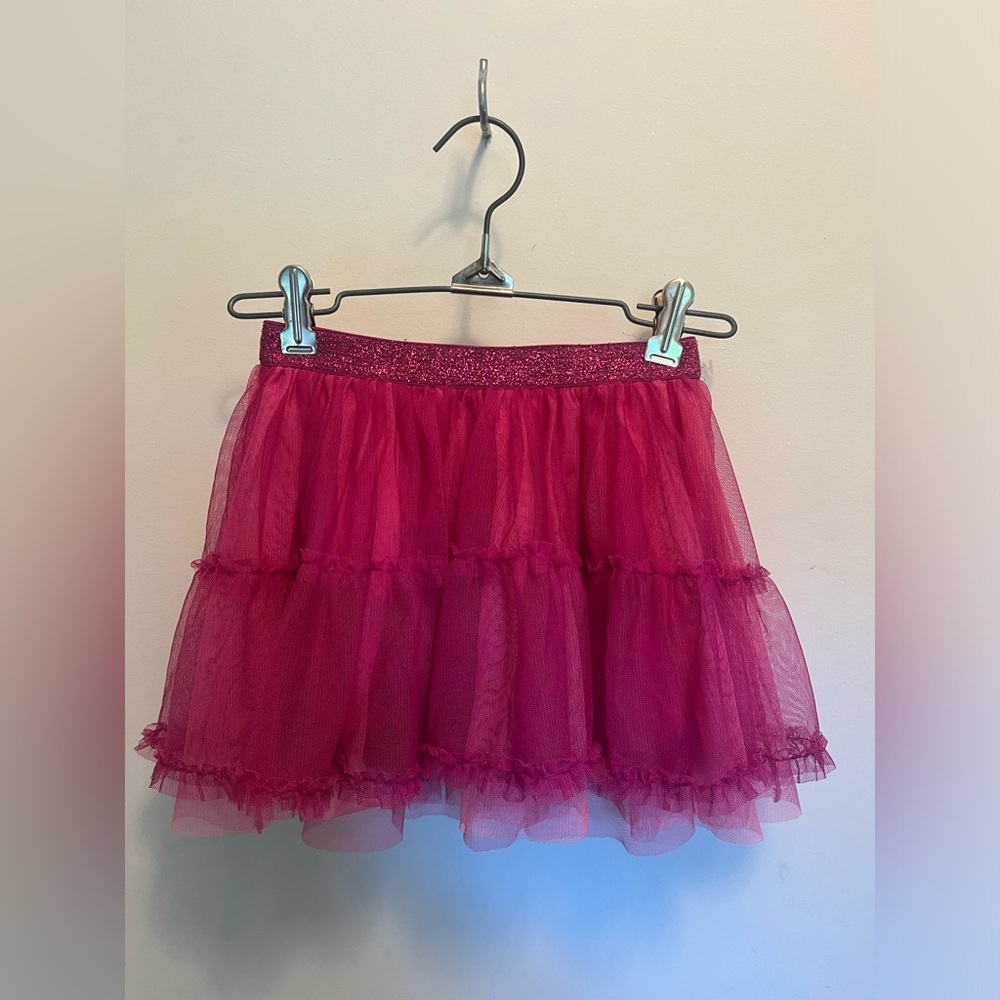 Annie, girls youth small purple/pink ruffle skirt w glittery waistband.